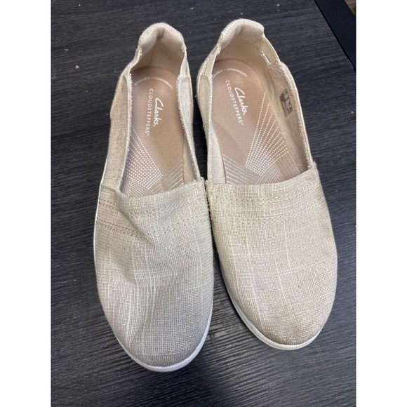 Clarks Cloudsteppers Woven Beige Slip On Loafers Comfort Shoes - Picture 1 of 4